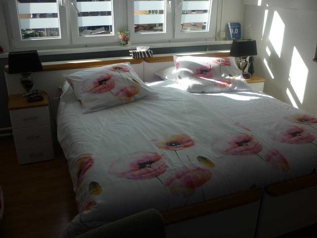 Tonnie'S Bed And Breakfast Kerkrade Extérieur photo